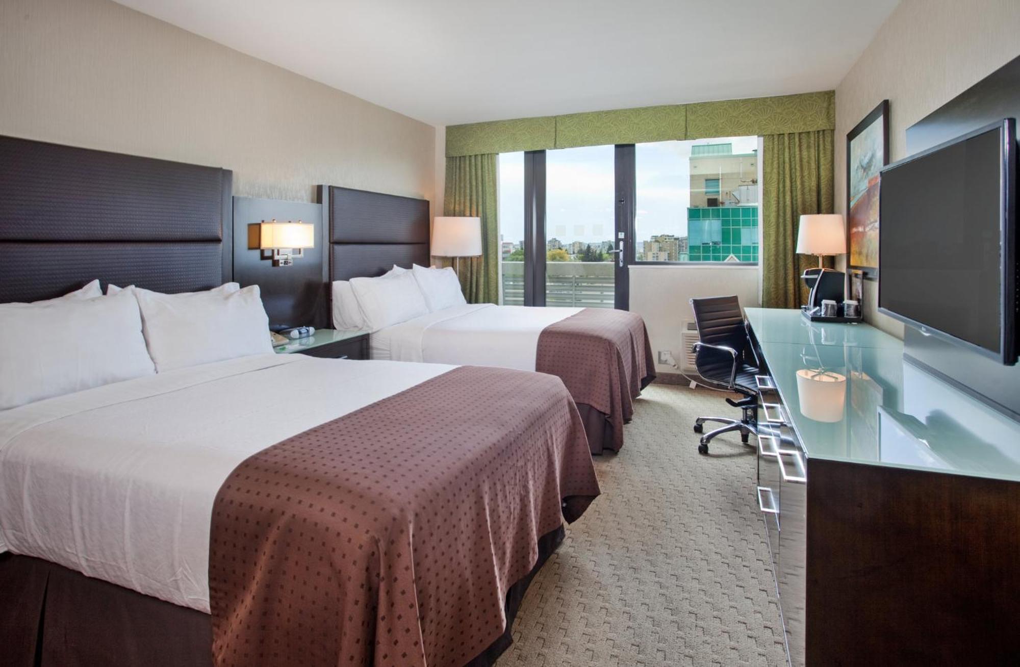 Holiday Inn Vancouver-Centre Broadway By Ihg מראה חיצוני תמונה