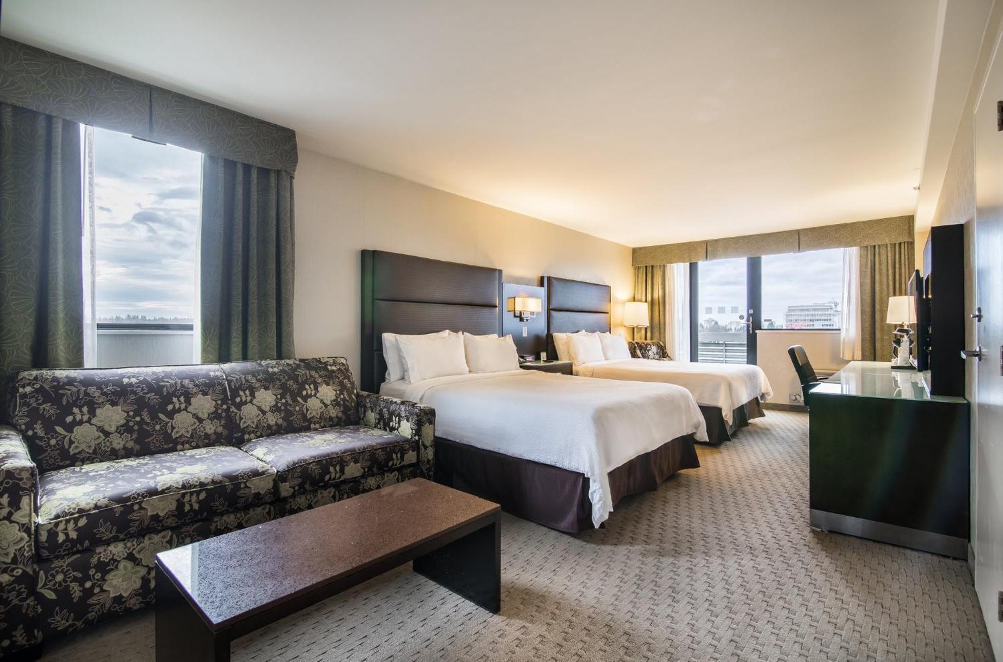 Holiday Inn Vancouver-Centre Broadway By Ihg מראה חיצוני תמונה